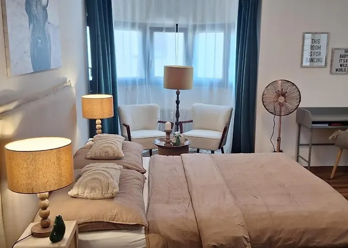 Saloon Greenhorn * Ίνσμπρουκ