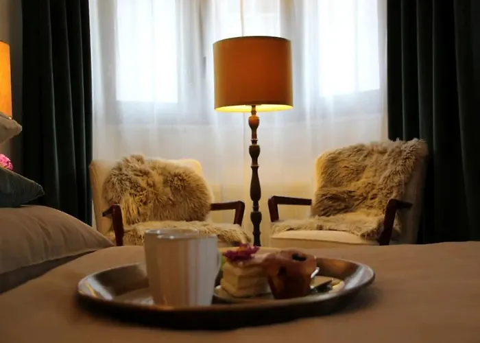 Saloon Greenhorn Апартаменты *